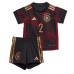 Baby Fußballbekleidung Deutschland Antonio Rudiger #2 Auswärtstrikot WM 2022 Kurzarm (+ kurze hosen)